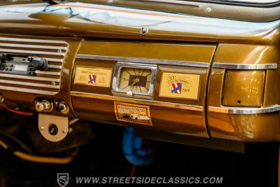 1940 Ford Deluxe Tudor Sedan