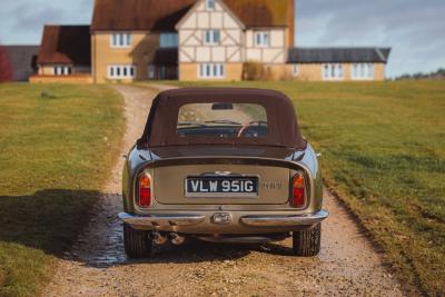 1968 Aston Martin DB6 Volante