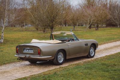 1968 Aston Martin DB6 Volante