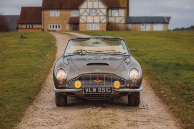 1968 Aston Martin DB6 Volante