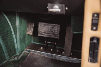 1968 Aston Martin DB6 Volante