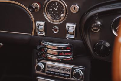 1968 Aston Martin DB6 Volante