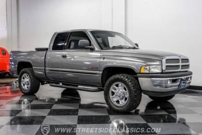 2002 Dodge Ram 2500 Quad Cab Laramie SLT