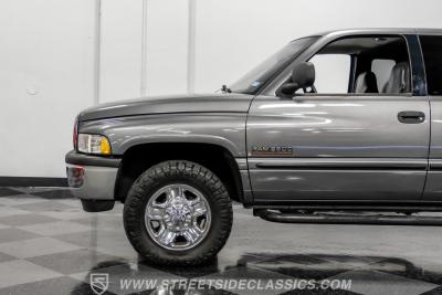 2002 Dodge Ram 2500 Quad Cab Laramie SLT