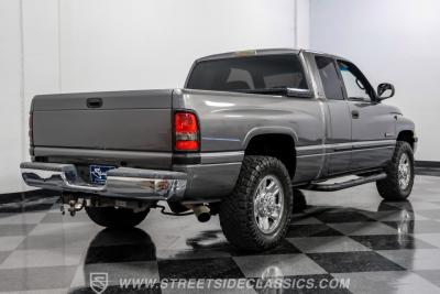 2002 Dodge Ram 2500 Quad Cab Laramie SLT