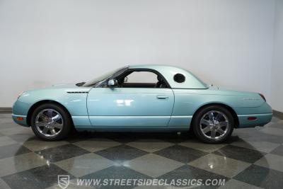2002 Ford Thunderbird
