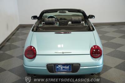 2002 Ford Thunderbird