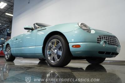 2002 Ford Thunderbird