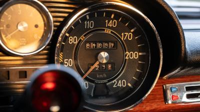 1969 Mercedes - Benz 300 SEL 6.3 AMG &ldquo;Rote Sau&rdquo; Recreation