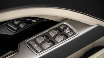 2017 Aston Martin Lagonda Taraf