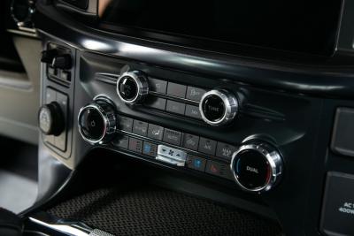 2025 Ford F-150 Raptor R