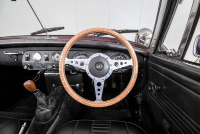 1974 MG Midget MKIII 1275 round wheel arch