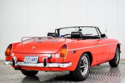 1974 MG B