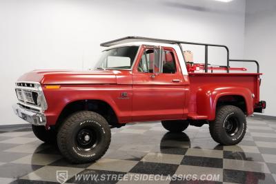 1976 Ford F-100 Custom Cab 4X4