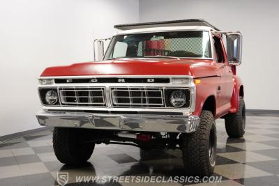 1976 Ford F-100 Custom Cab 4X4