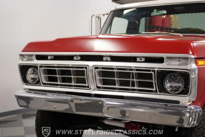 1976 Ford F-100 Custom Cab 4X4