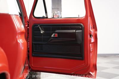 1976 Ford F-100 Custom Cab 4X4