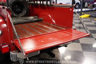 1976 Ford F-100 Custom Cab 4X4