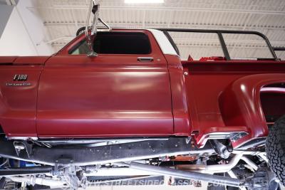 1976 Ford F-100 Custom Cab 4X4