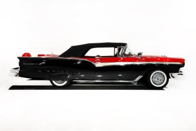 1957 Ford Fairlane 500