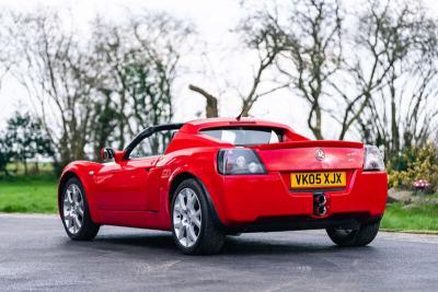 2005 Vauxhall VX220 TURBO
