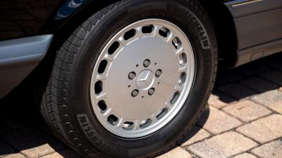 1991 Mercedes - Benz 560 SEC