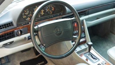 1991 Mercedes - Benz 560 SEC
