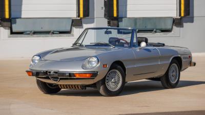 1974 Alfa Romeo 2000 Spider Veloce