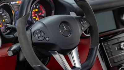 2012 Mercedes - Benz SLS AMG Coupe
