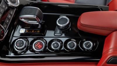 2012 Mercedes - Benz SLS AMG Coupe