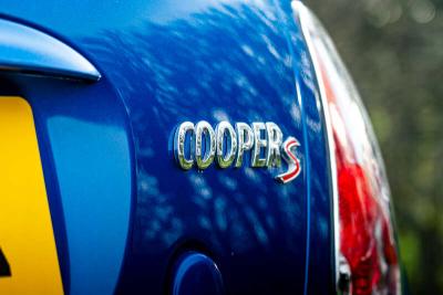 2005 Mini COOPER S