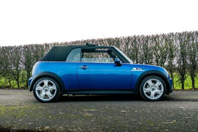 2005 Mini COOPER S