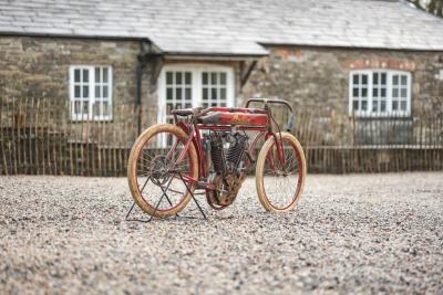 1915 Indian Showroom Replica