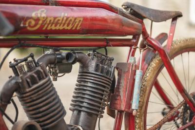 1915 Indian Showroom Replica