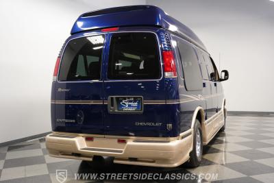 2001 Chevrolet Conversion Van Regency