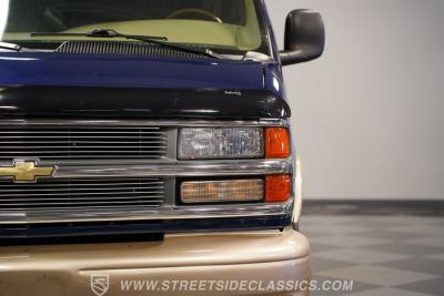 2001 Chevrolet Conversion Van Regency