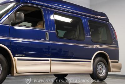 2001 Chevrolet Conversion Van Regency