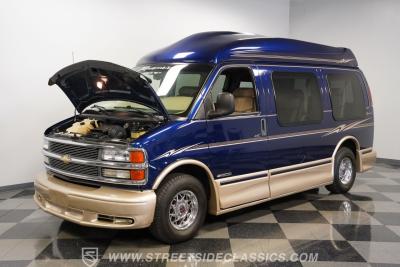 2001 Chevrolet Conversion Van Regency
