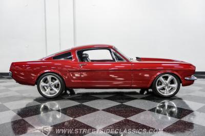 1965 Ford Mustang Fastback Restomod