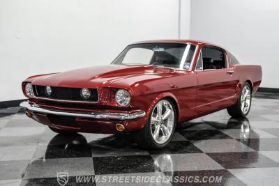 1965 Ford Mustang Fastback Restomod
