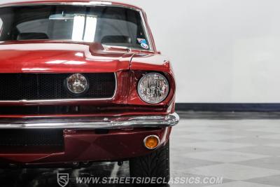 1965 Ford Mustang Fastback Restomod