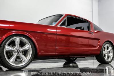 1965 Ford Mustang Fastback Restomod