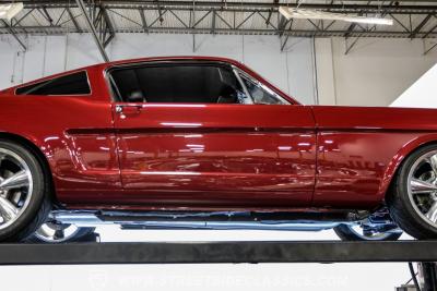 1965 Ford Mustang Fastback Restomod