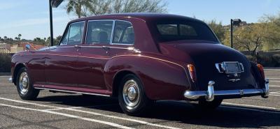 1975 Rolls - Royce Phantom VI