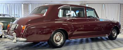 1975 Rolls - Royce Phantom VI