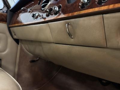 1975 Rolls - Royce Phantom VI