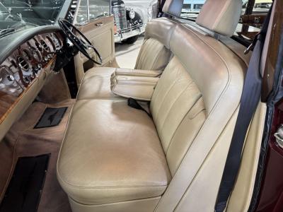 1975 Rolls - Royce Phantom VI