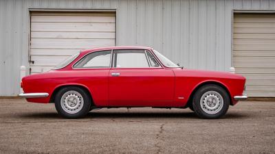 1965 Alfa Romeo Giulia Sprint GT
