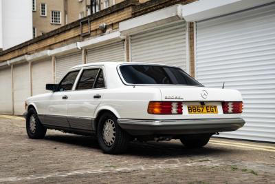 1984 Mercedes - Benz 500 SEL (Armoured)