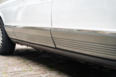 1984 Mercedes - Benz 500 SEL (Armoured)